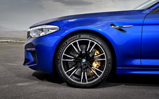 Картинка BMW M5, F90, M5, 2017, машины, машина, тачки, авто, автомобиль, транспорт, BMW, бмв, современная, седан, колесо, синий