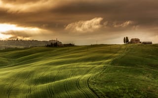 Картинка Тоскана, Италия, природа, холм, луг, поле, облака, туча, облако, тучи, небо, облачно, облачный