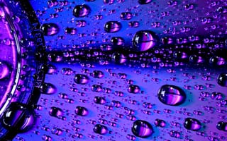 Картинка капли воды, макрос, яркий, 5к, фиолетовый свет, CD, крупным планом