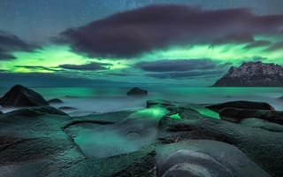 Картинка пляж Утаклеев, небо полярного сияния, Северное сияние, Арктический, Норвегия, ночь, Лофотенские острова