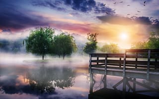 Картинка природа, пейзаж, озеро, туман, деревья, мосток, утро, небо