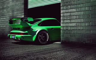Картинка Porsche, машины, зеленая машина, вид сзади
