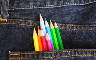 Картинка джинсы, цвет, разное, желтый, школьные принадлежности, одежда, школа, джинсовая ткань, брюки, текстиль, цветные карандаши, синий, застежка-молния, искусство
