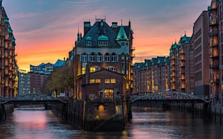 Картинка город, здания, Гамбург, вечер, мосты, Германия, дома, канал