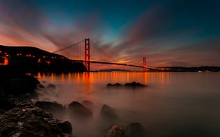 Картинка мост, San Francisco, пролив, США, город, закат, свет, Золотые Ворота, USA, камни, California, Калифорния, вечер, Сан-Франциско, Golden Gate Bridge