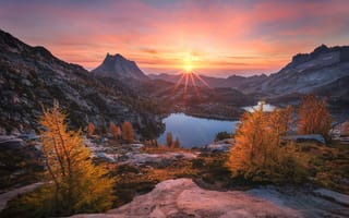 Картинка осень, деревья, озеро, рассвет, утро, Каскадные горы, горы, восход