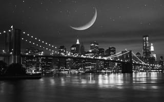 Картинка new york, sky, reflection, b&w, bridge, огни, night, stars, небо, river, река, отражение, здания, дома, ч/б, buildings, city, moon, ночь, lights, мост, город, луна, звезды, houses, 1920x1200