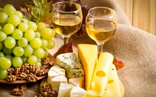 Картинка лист, орехи, сыр, cheese, виноград, вино, wine, grapes, nuts, бокалы
