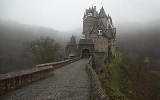 Картинка Eltz Castle, Замок, дорога, Замок Эльц, Германия, Туман