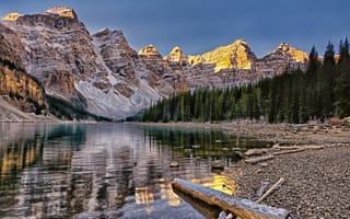 Картинка Moraine Lake, Банф, лес, долина Десяти пиков, Canada, Banff National Park, Озеро Морейн, Valley of the Ten Peaks, горы, Канада