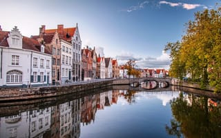 Картинка Brugge, Брюгге, мост, вода, деревья, дома, Бельгия, Belgium, город, осень
