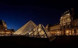 Картинка Louvre, освещение, Paris, Лувр, Париж, ночь, музей, пирамида, свет, France, Франция, город