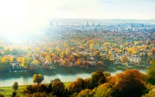 Картинка Dresden, река, солнце, свет, Germany, Deutschland, город, дома, Эльба, деревья, осень, Дрезден, Германия