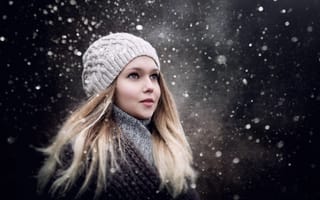 Картинка зима, девочка, девушка, Sergey Piltnik, взгляд, снег