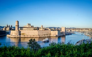 Картинка Франция, Fort Saint-Jean, лодки, канал, Marseille, яхты, крепость, дома, река, катера