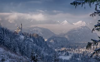 Картинка Neuschwanstein Castle, Бавария, Bavaria, зима, Германия, горы, панорама, Germany, Замок Нойшванштайн