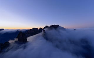 Картинка горы, гора, природа, Мадейра, вершина, туман, дымка, атмосферный, вечер, закат, заход, сумерки