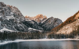 Картинка горы, гора, природа, пейзаж, озеро, пруд, вода, снег, вечер