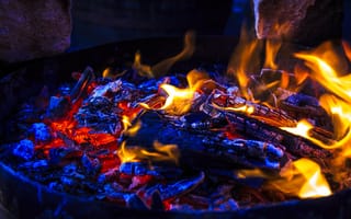 Картинка огонь, пламя, тепло, зола, древесный уголь