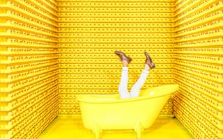 Картинка ванна, ноги, уточки, желтый, прикольный