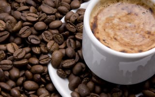 Картинка Капучино в кофейных зернах