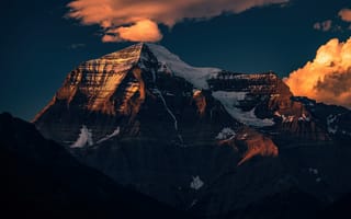 Картинка Робсон, Канада, горы, гора, природа, вершина, скала, вечер, сумерки, закат, заход
