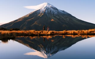 Картинка Таранаки, Новая Зеландия, горы, гора, природа, вулкан, вулканический, озеро, пруд, вода, отражение, вершина