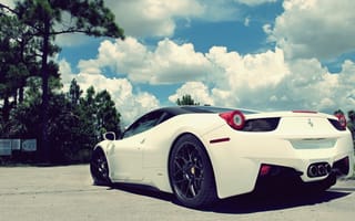 Картинка White Ferrari Sport Car,  Автомобиль,  Спорт,  Ferrari,  Белый