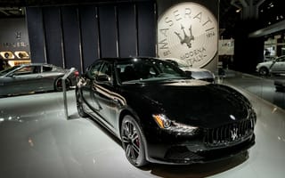Картинка Maserati Ghibli Nerissimo,  2017 Нью-Йоркский Автосалон,  черный,  спорткар