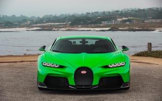 Картинка Bugatti Chiron, Bugatti, Chiron, Бугатти, машины, машина, тачки, авто, автомобиль, транспорт, вид спереди, спереди, зеленый, река