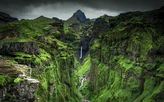 Картинка водопад, каньон, природа, горы, зеленый, пейзаж, облака