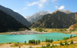 Картинка Озеро Иссык-Куль,  горы,  Кыргызстан