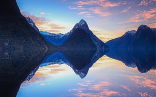 Картинка Фьордленд, Национальный парк Фьордленд, Новая Зеландия, горы, гора, природа, вода, озеро, пруд, вечер, сумерки, закат, заход, отражение