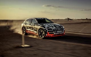 Картинка Audi E Tron Prototype, Audi, E Tron Prototype, 2018, машины, машина, тачки, авто, автомобиль, транспорт, скорость, быстрый, пустыня, песок, песчаный