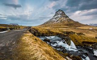 Картинка Киркьюфедль, гора, водопад, пейзаж, Исландия, горы, природа
