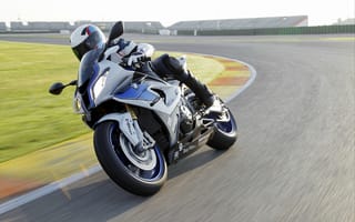 Картинка гоночный мотоцикл,  обзор,  скорость