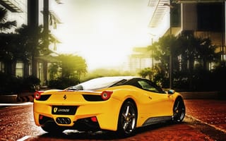 Картинка Yellow Ferrari Sport Car,  Автомобиль,  Спорт,  Ferrari,  Желтый