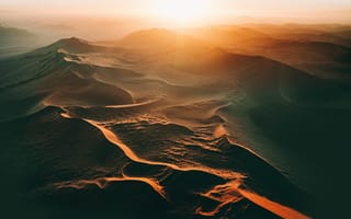 Картинка Закат в пустыне,  Лучи солнца,  Солнце,  Пустыня,  Закат
