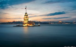 Картинка закат, Девичья башня, берег, море, город, островок, сооружение, Sultanahmet, вечер, побережье, Стамбул