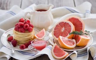 Картинка оладьи, соус, грейпфрут, ягоды, малина