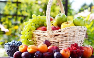 Картинка яблоко, фрукт, фрукты, виноград, ягоды, ягода, корзина