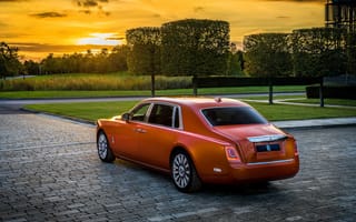 Картинка Rolls-Royce, Роллс Ройс, машины, машина, тачки, авто, автомобиль, транспорт, оранжевый, вечер, сумерки, закат, заход