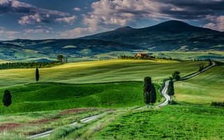 Картинка Тоскана, Италия, природа, холм, луг, поле, гора, пейзаж, облака, туча, облако, тучи, небо