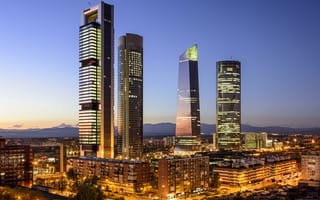 Картинка Мадрид, Испания, город, города, здания, небоскреб, высокий, здание, ночной город, ночь, огни, подсветка, вечер, закат, заход