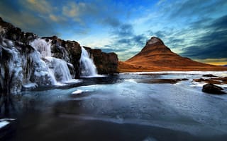 Картинка Киркьюфедль, гора, водопад, пейзаж, Исландия, горы, природа, зима, снег, лед, облака, туча, облако, тучи, небо