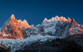 Картинка горы, гора, природа, пейзаж, скала, снег, вечер