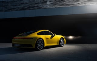Картинка Porsche Carrera, Porsche, Порше, Carrera, Карера, машины, машина, тачки, авто, автомобиль, транспорт, желтый, темный, темнота