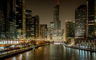 Картинка Чикаго, США, город, города, здания, небоскреб, высокий, здание, мегаполис, ночной город, ночь, огни, подсветка, отражение