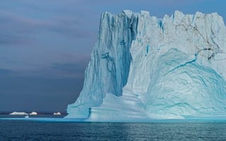 Картинка айсберг, зима, зимние, время года, сезоны, сезонные, лед, море, океан, вода