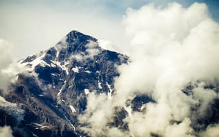Картинка горы, гора, природа, вершина, облачно, облачный, облака, туман, дымка